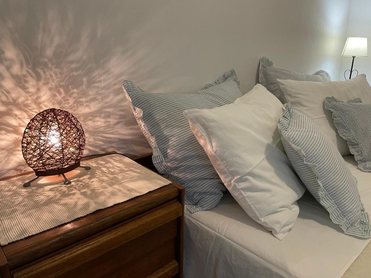Gorana Studio Apartment Jelsa  Kültér fotó